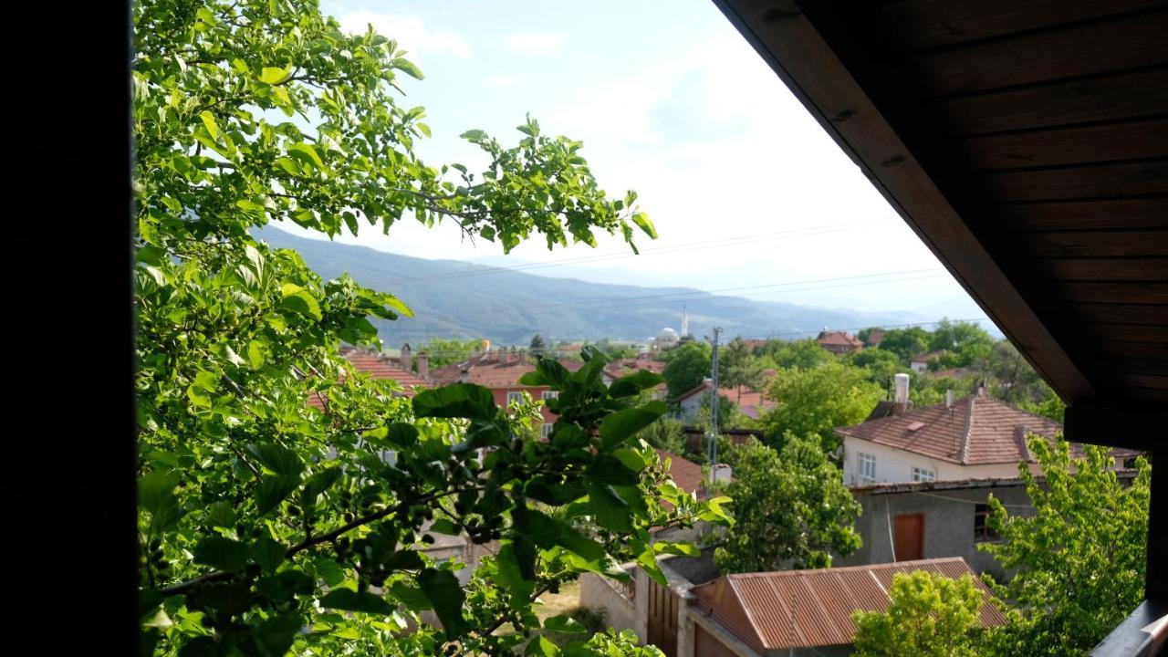 Konak Bindalli Bed and Breakfast Karabuk  Buitenkant foto